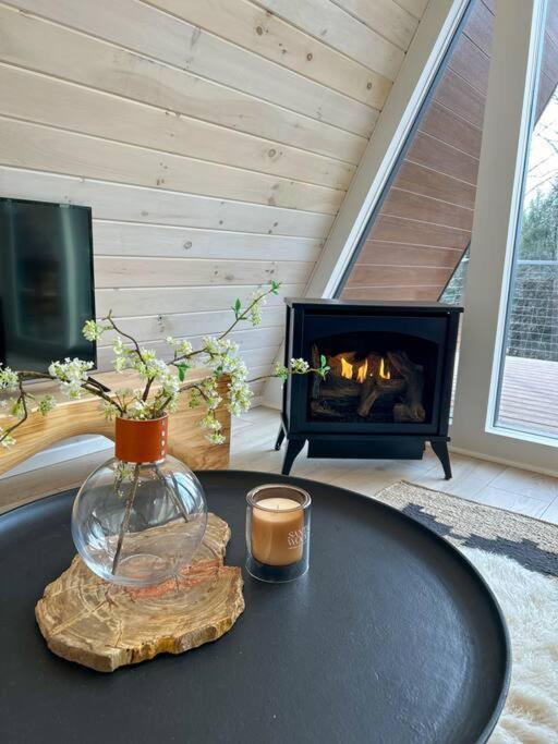 Fox Ridge-Black Alder Lodging لوغان المظهر الخارجي الصورة