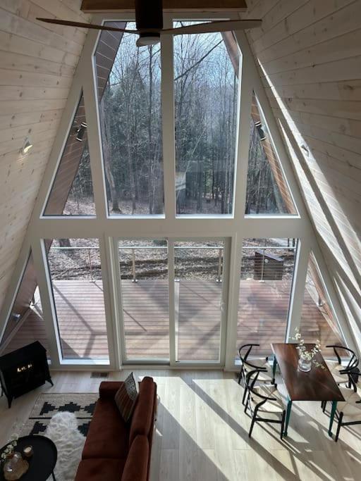 Fox Ridge-Black Alder Lodging لوغان المظهر الخارجي الصورة