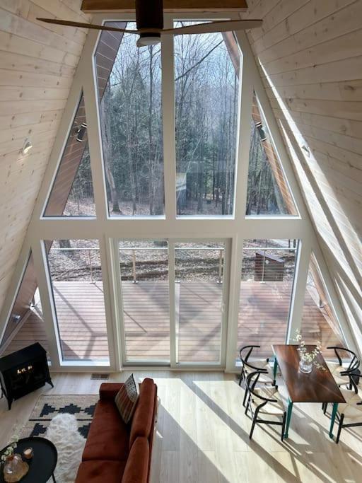 Fox Ridge-Black Alder Lodging لوغان المظهر الخارجي الصورة